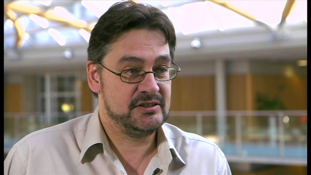 Addicted to technology? - BBC Newsnight