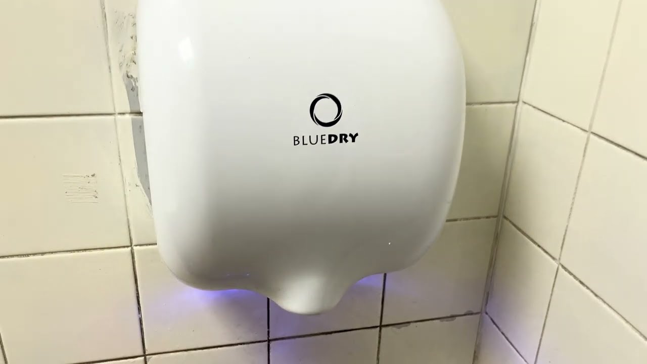 (BlueDry EcoDry) KINGWE JetDry KW-1000 at B&Q - Fakenham - 🚻♿️🚼