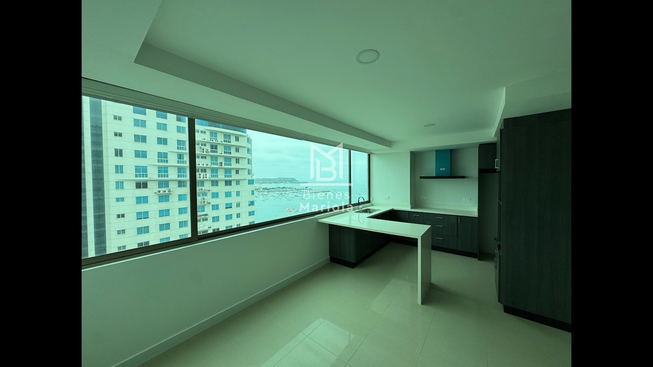 SE VENDE DEPARTAMENTO EN SALINAS – EDIFICIO FRENTE AL MAR Precio de venta: $125.000 (Por estrenar)