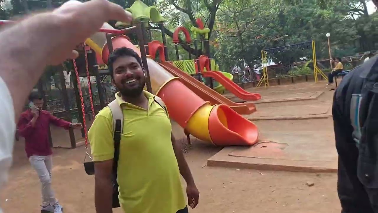Hainking gardan park 🏞️ masti #youtubeshorts #vbloger #minivlog #shortvideo #up50azamgarh 