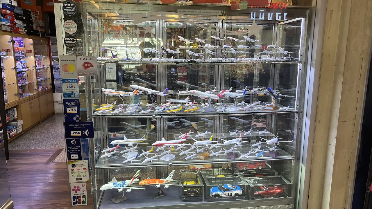 I went to Toy Studio in the MBK Center in Bangkok