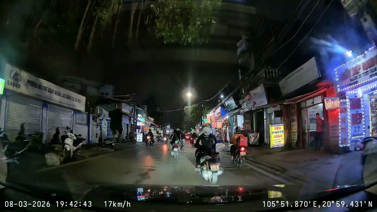 70Mai A800se - Video test quay tối. 