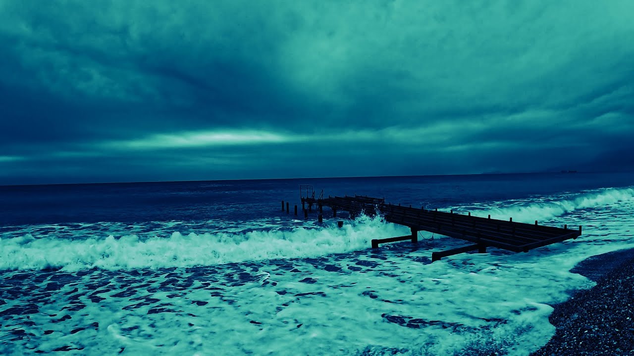 Between Waves &ndash; Dark Melodic Electronic | Cinematic | L&Oslash;W SIGNAL