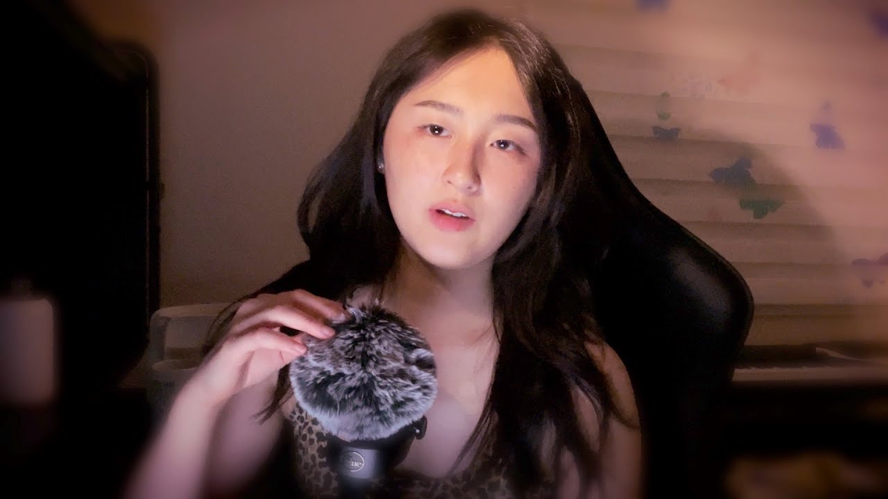 ASMR 🐆 bubbly layered inaudible whisper, studying my flashcards after work :-)