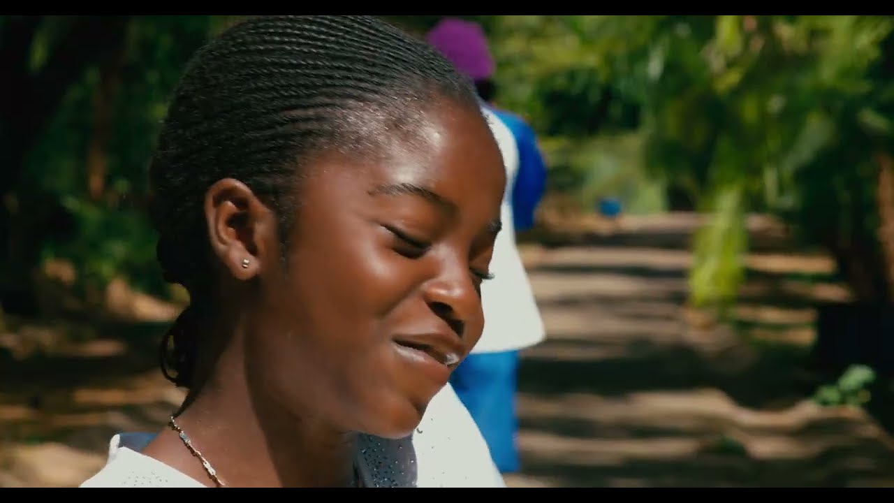 ENOCH KABILA & EUPHRA MBUYU _ TU ES LA VIE [ Clip Officiel ]
