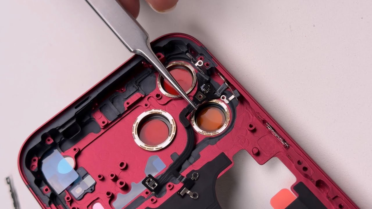 DIY iPhone Turn My iPhone 17 Pro Max To iPhone 18 Pro Max Red