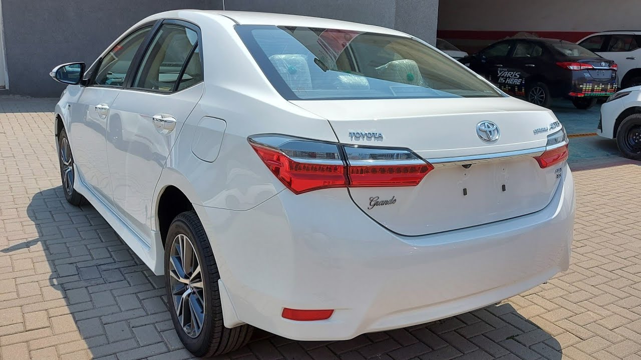 Toyota Corolla Altis Grande 2020 | цена и характеристики