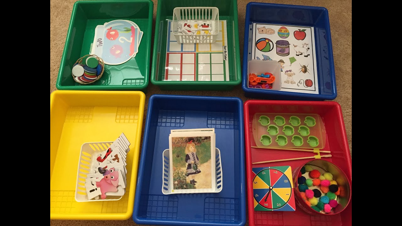 Preschool Montessori Learning Trays: Shelf Work 8/7/16