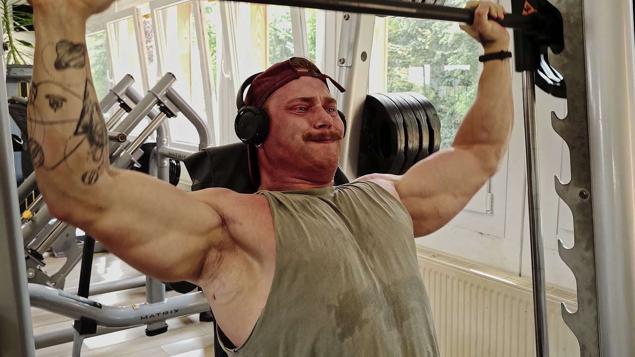 Bodybuilding - Consistency and Hard Work Leads to Success