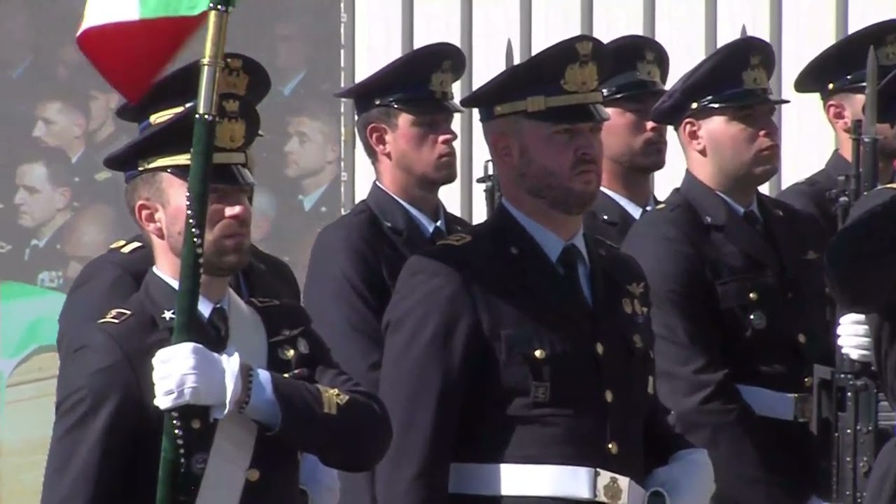 LATINA: TRAGEDIA AEREA, I FUNERALI AL COMANI