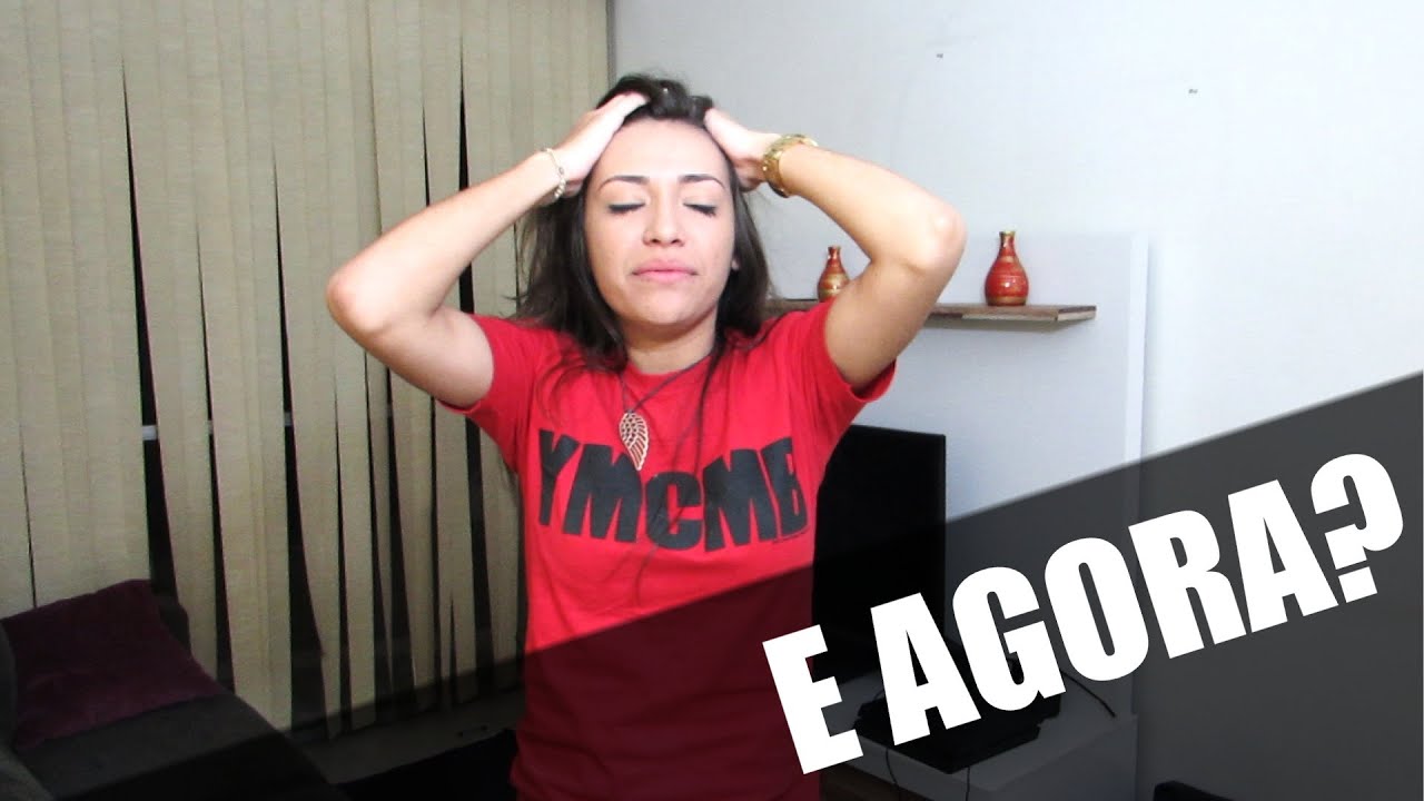 MENSTRUEI NA ESCOLA E OLHA NO QUE DEU