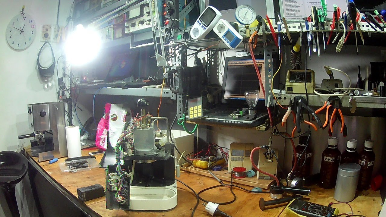 150236  1/2  gaggia baby