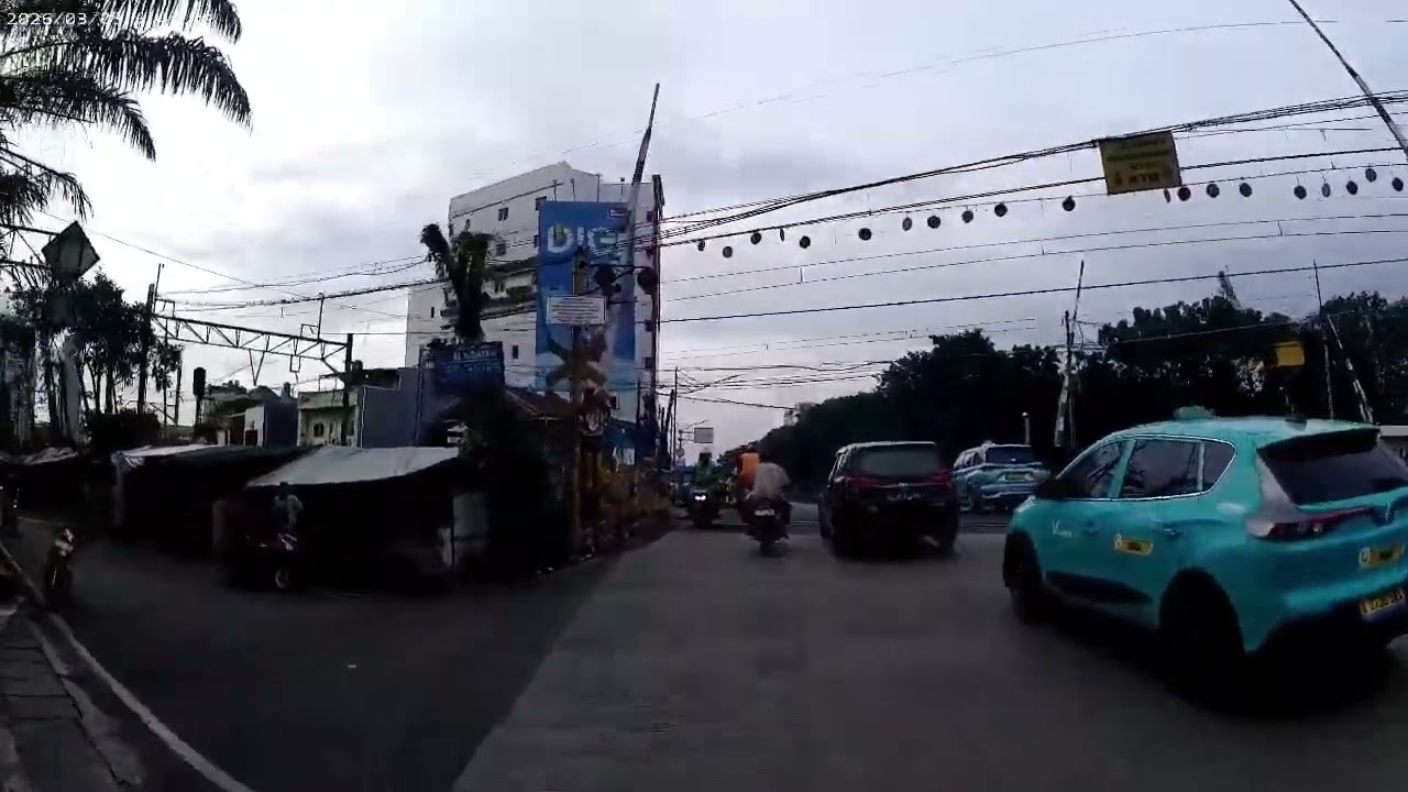 Jalan jalan pagi dulu ya brica AE3X
