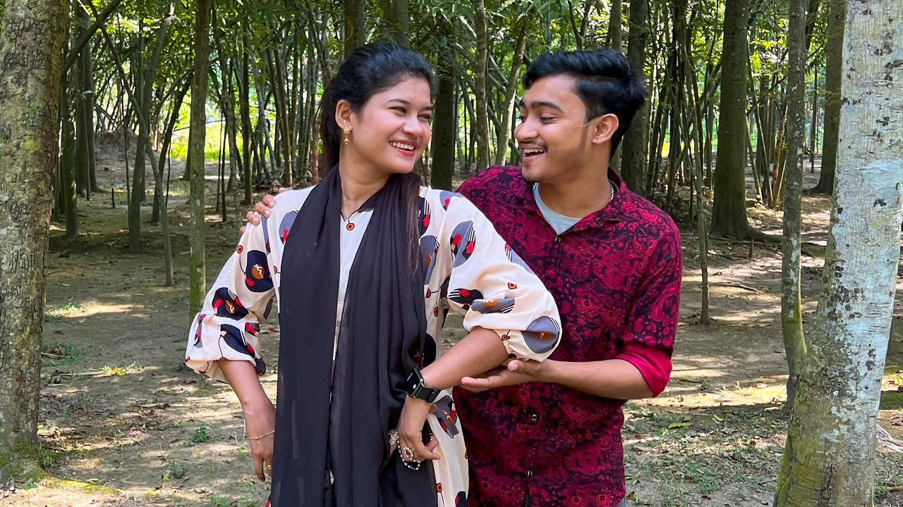 বন্যা এনামুল জুটি শুনালো বাংলা সিনেমার জনপ্রিয় একটি গান, দর্শকদের মনে বইয়ে দিলো বিনোদনের তুফান