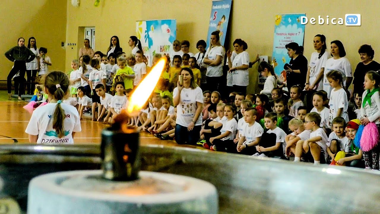 Ogień olimpijski zapłonął w Szkole Podstawowej nr 9 w Dębicy