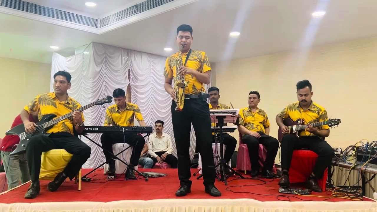 Bahon mein chale aao || saxophone instrumental || Yogesh Tamang
