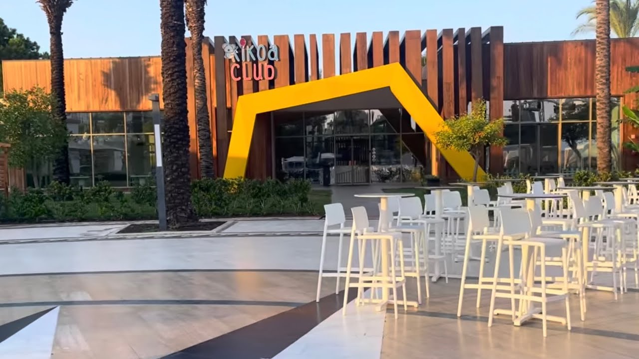 Titanic Deluxe Lara | KIKOA Kids Club 🌈