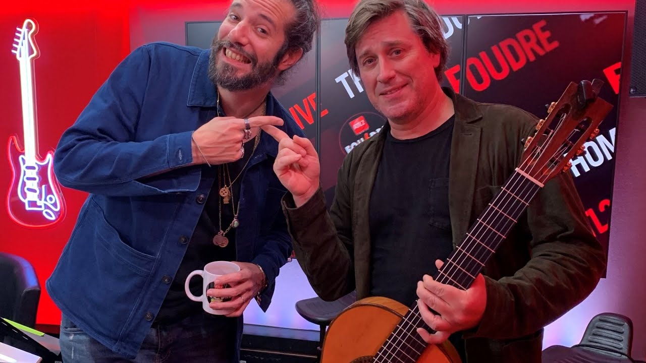 Thomas Dutronc et Waxx interprètent 