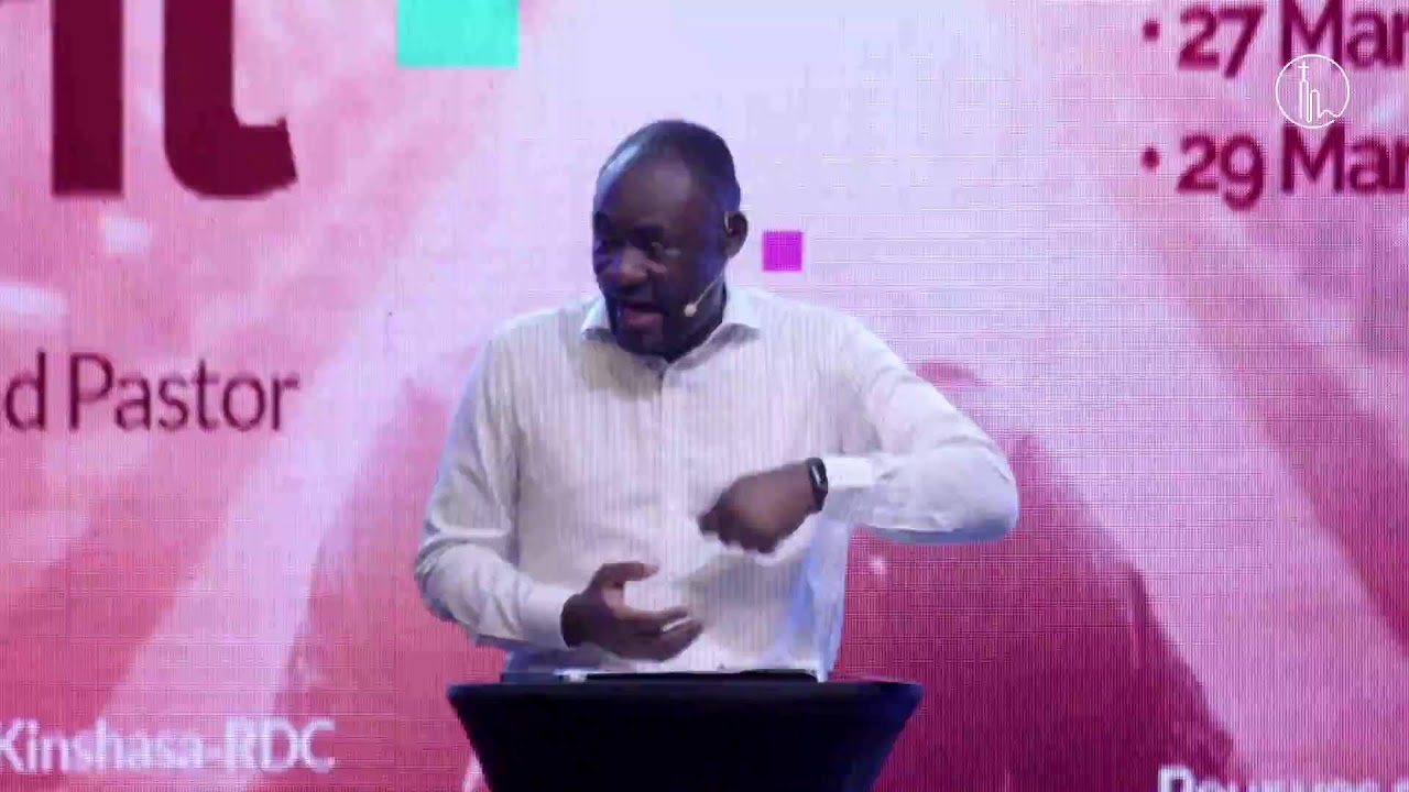 MALAKISI | Eric Mutshipayi, Pasteur | Phila-Cité d'Exaucement