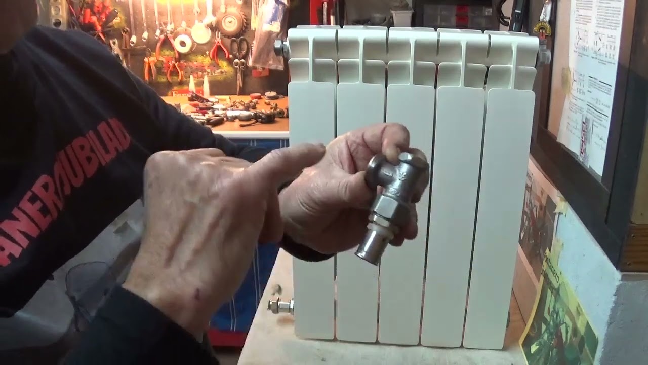 montando un radiador de agua con instalacion vista suscribete gracias