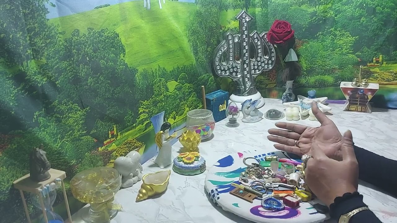 ♎ برج الميزان – ديسمبر | طشة خير تعيد توازنك… وقرار يمهد لسنة جديدة ✨