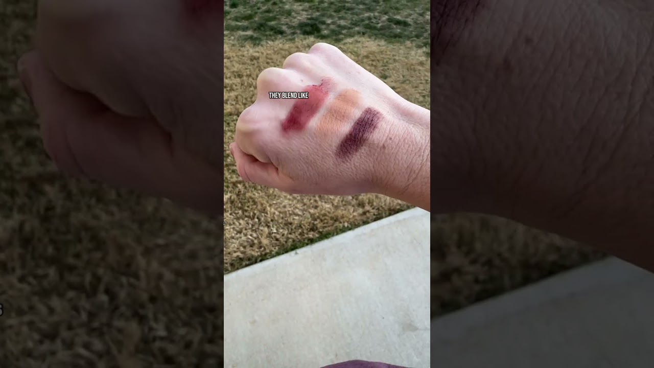 Tarte really just hooked us all up with the best deal and the most stunning eye shadow palette