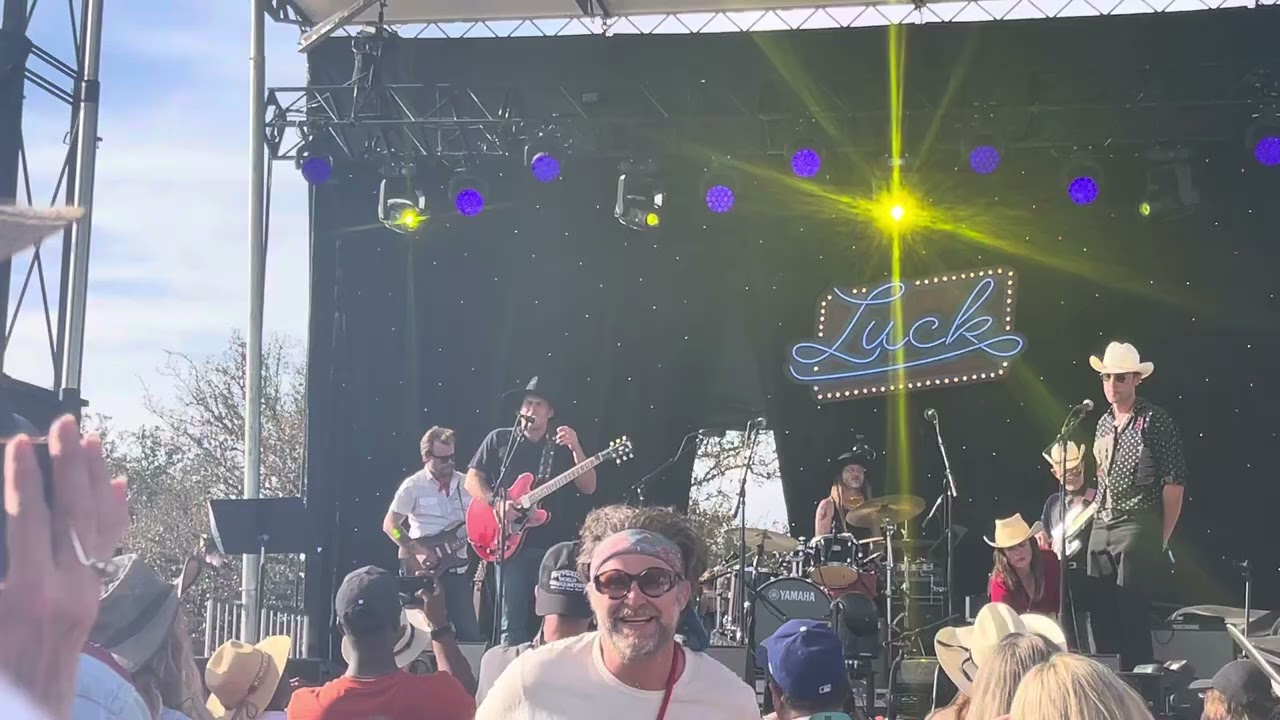 Lukas Nelson with the Chaparrals - Luck Reunion - Kris Kristofferson tribute