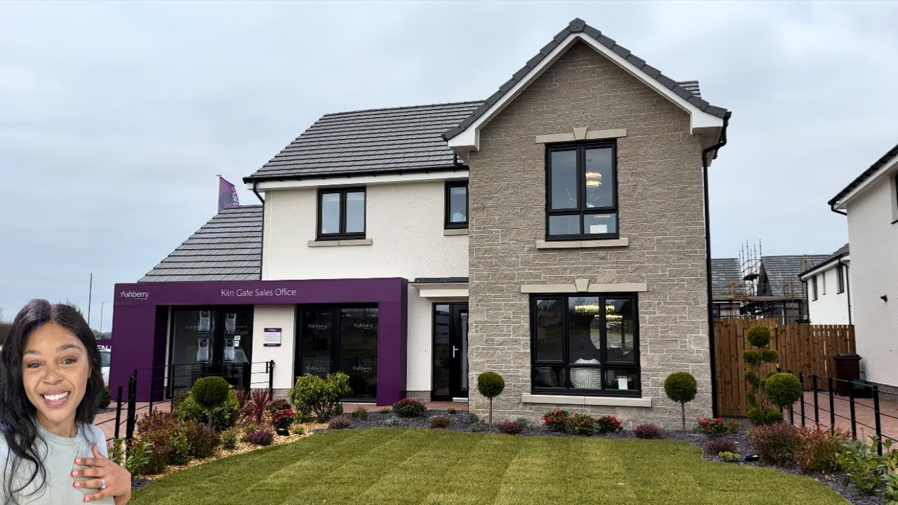 Uk 4 Bedroom home | The Thorndon By AshBerry Homes
