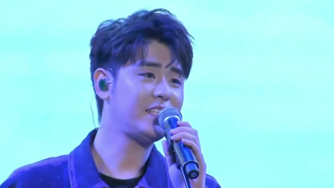 2023.01.02 佛山流行金曲嘉年华 张云雷完整版