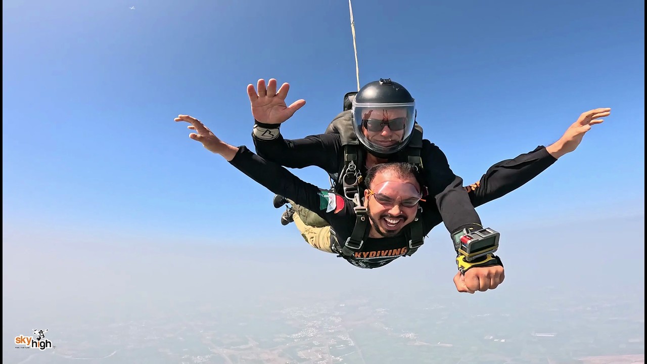 SKYDIVING AT UJJAIN