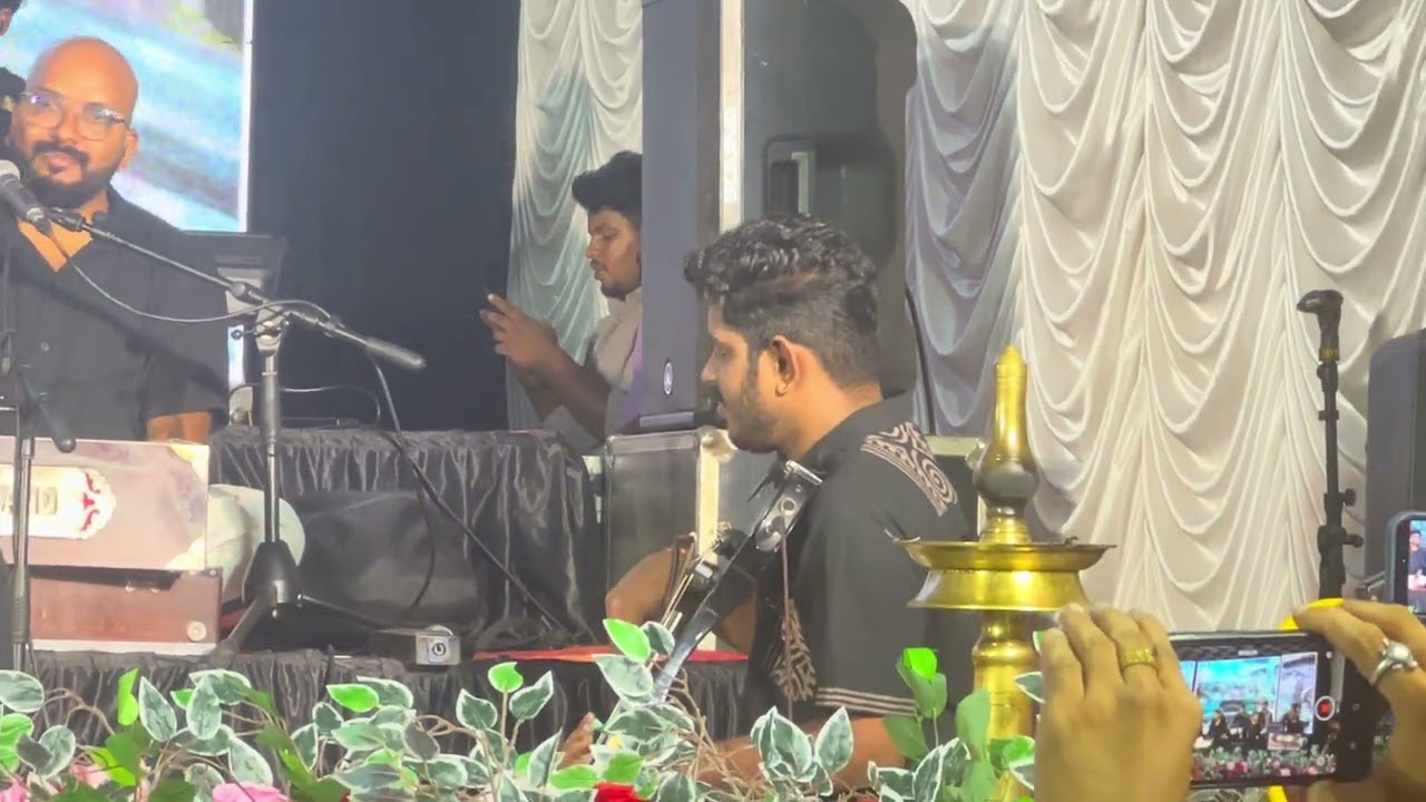 Nandagovindam Bhajan|| KANDO KIZHAKKE NADAKKAL ||  EVOOR TEMPLE