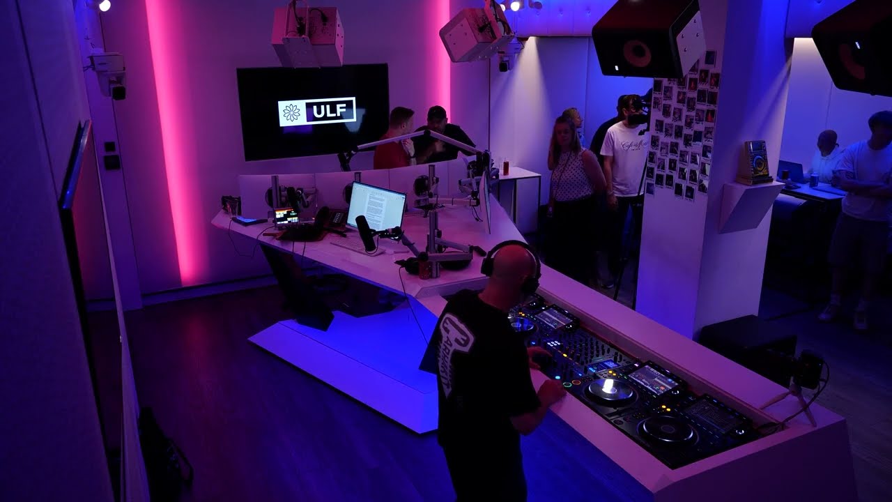 Underground Live Forever - ULF043 videocast with Dave Seaman, Paul Thomas & Das Pharaoh