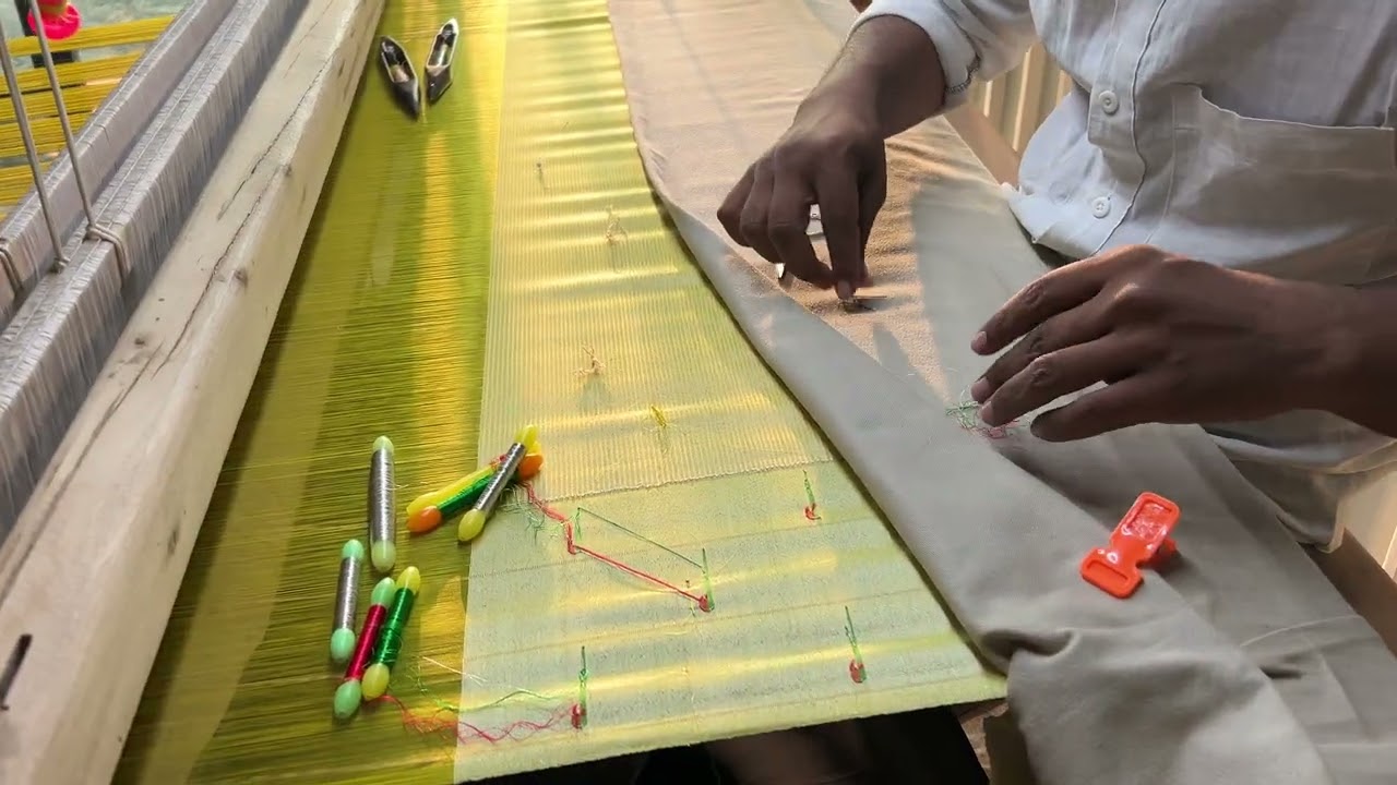 Paithani weaver Yeola handmade handloom weaver 