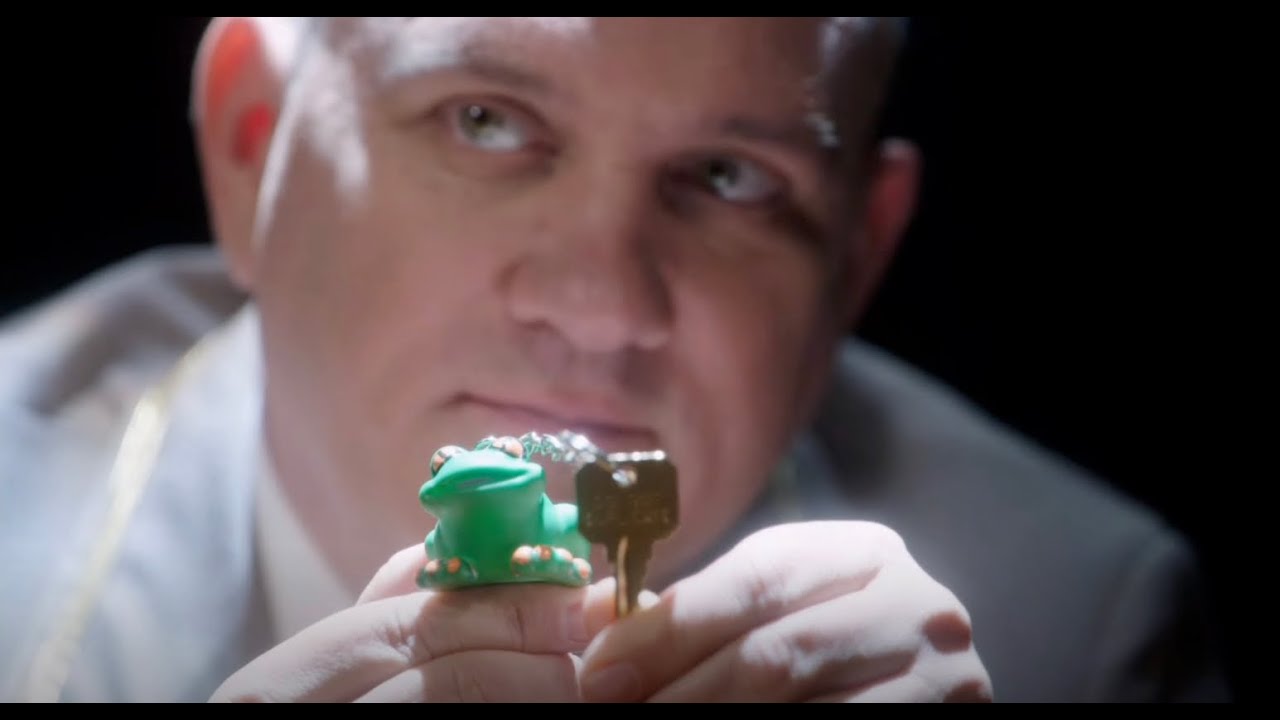 The Good Place but it's just the doorman being obsessed with frogs