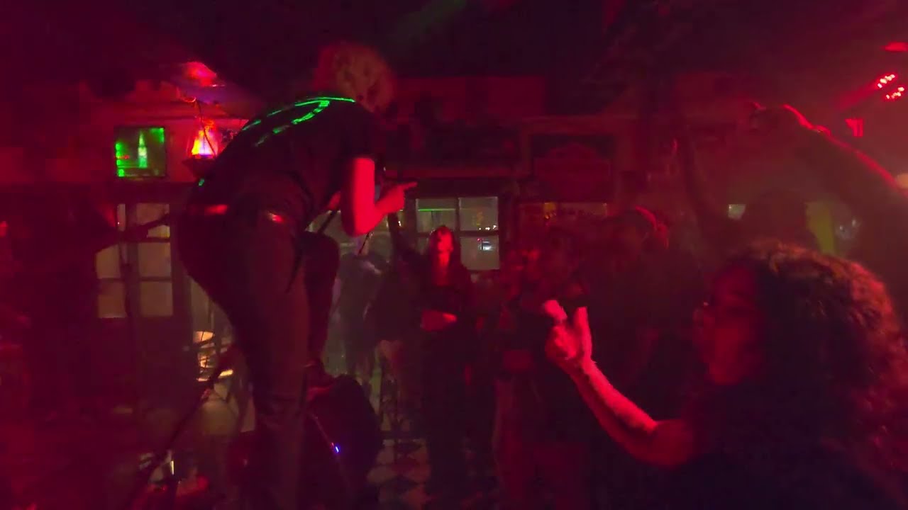 activemirror – “Vampira” – Café Chaos – Oranjestad, Aruba (31 January 2026)