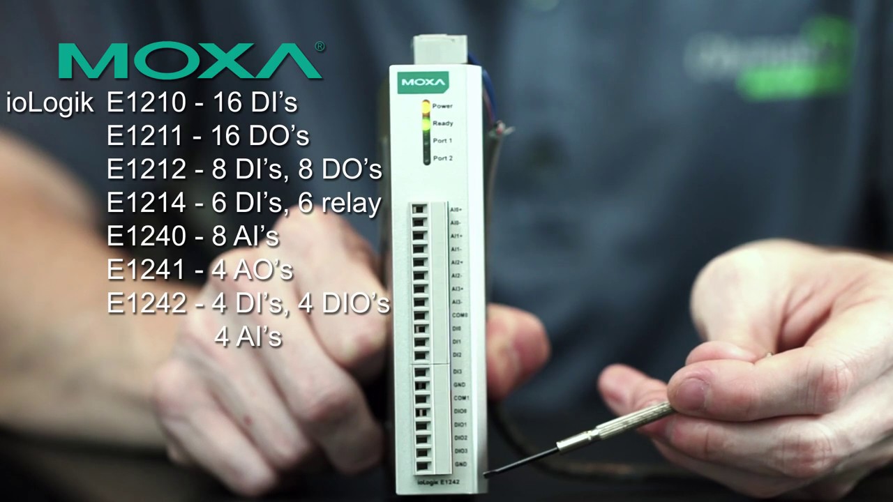 Expanding Universal Robots' I/O with Moxa