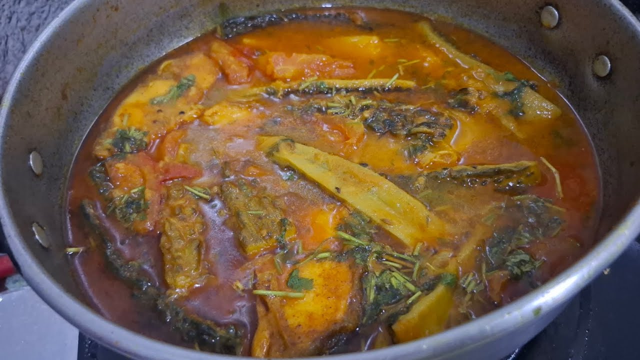সামির আবদার করলা রুই মাছের ঝোল রান্না করে দিব/করলা এভাবে রান্না করে দেখবেন তিতা লাগবেনা গ্যারান্টি