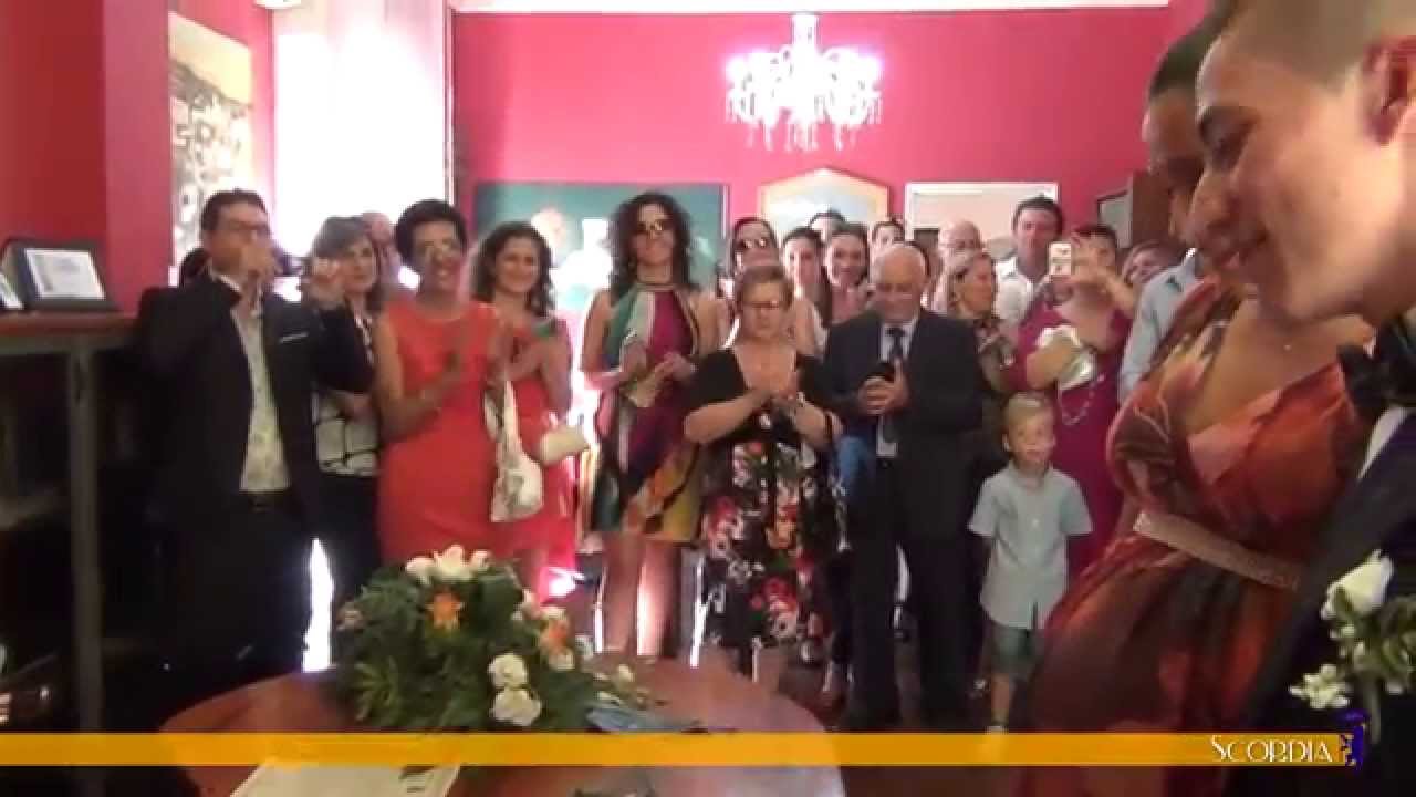 Il primo matrimonio al comune di Scordia che si celebra di domenica