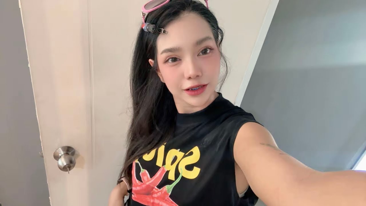 Life Lady Oil Noodle Shop in Bangkok Thai Street Food