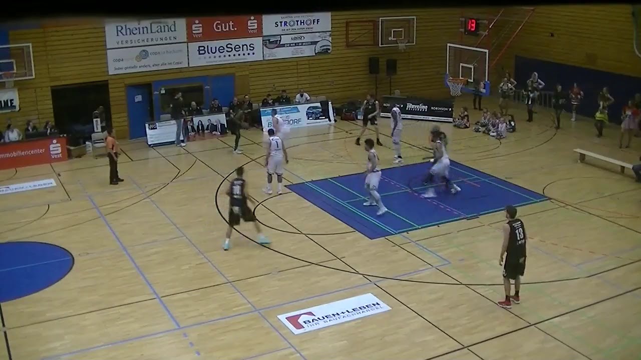 Denzel Johnson vs Hertener 32PTS