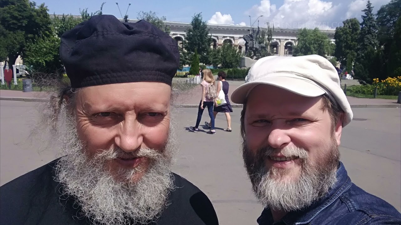 Blessed memory Hieromonk Philotheus. (protopsalt of the Dochiariou monastery).