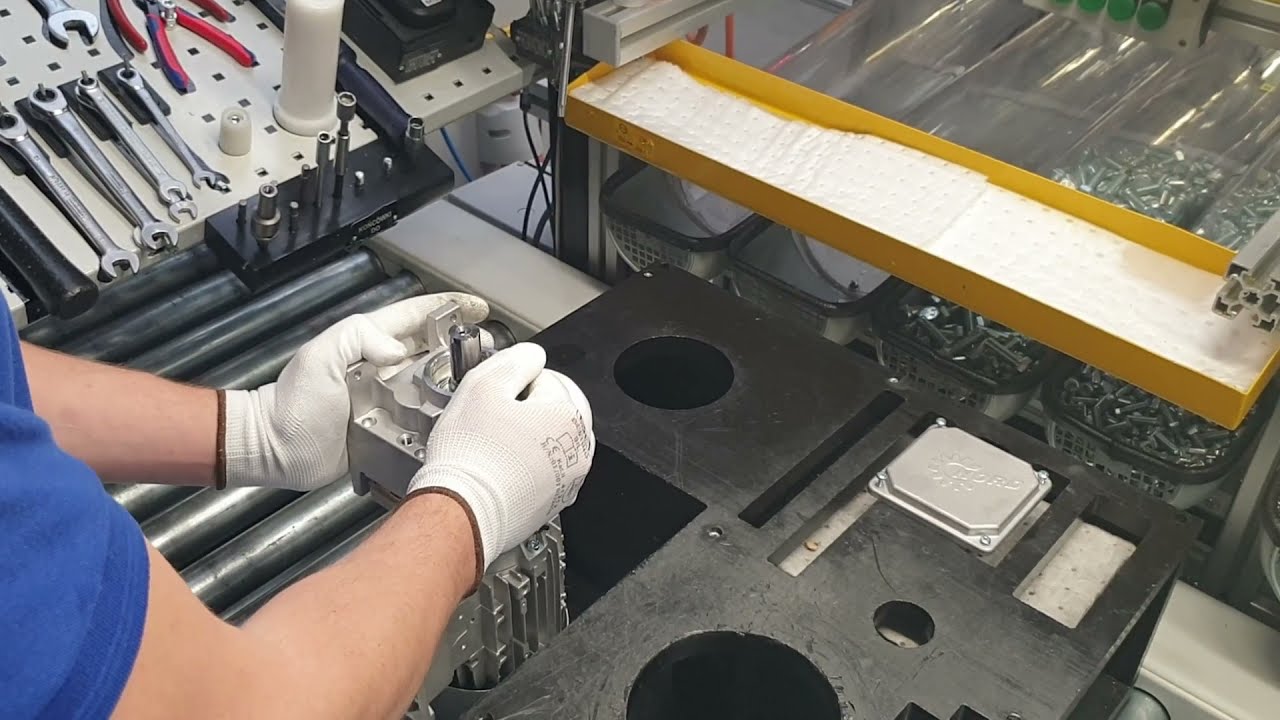 NORD DRIVESYSTEMS | Group | Assembly department at the Nord factory in Nowa S&oacute;l