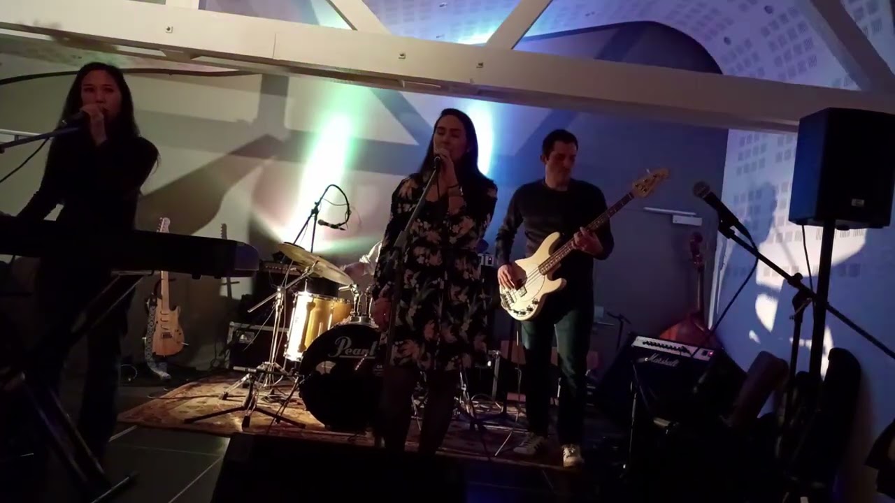 I don't know who I am- Rebecca Roubion - Cover by Yellin Deers (EMU 2026)