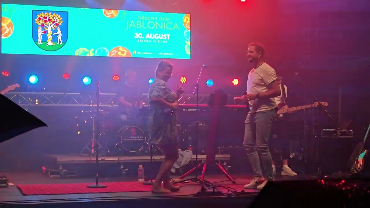 Samo Tomeček a Milujem Slovensko band - Tancujem s tebou rád (Deň obce Jablonica)