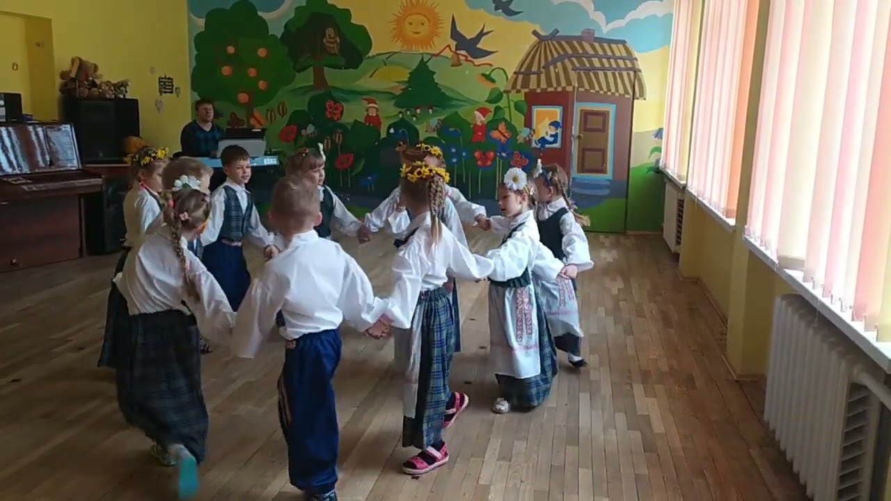 L. l. daina - ratelis - žaidimas 