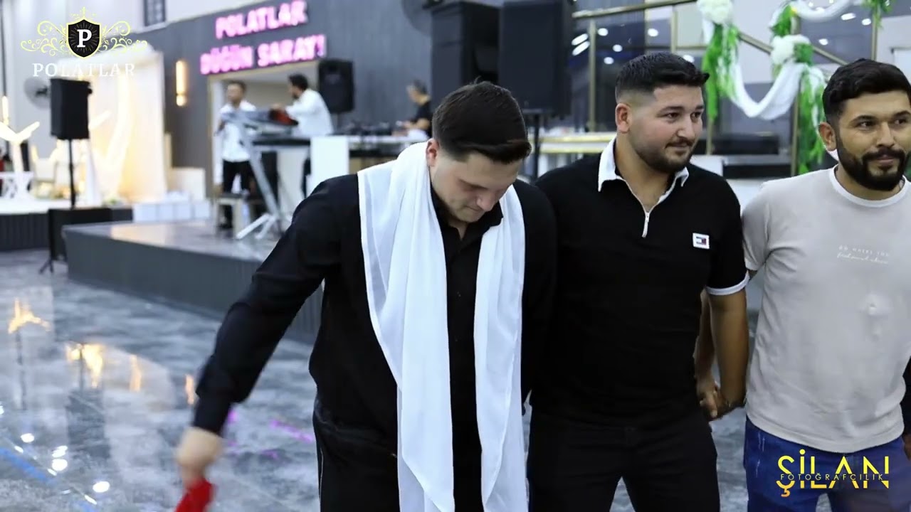 GRUP ÇAVREŞ HECİ KIRMIZI & DENİZ KOYUNCU 