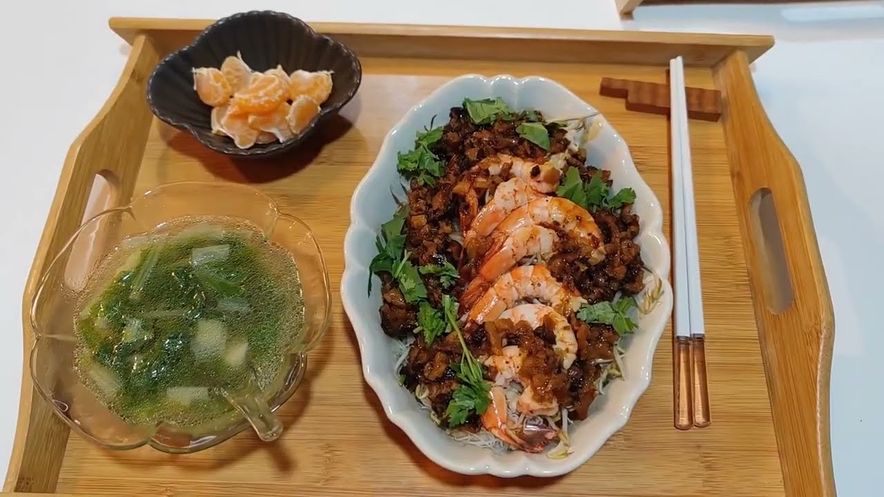 到底是谁发明的这个吃法啊？真的好吃！关键是很简单健康！  #美食VLOG  #厨房里的快乐  #晚餐