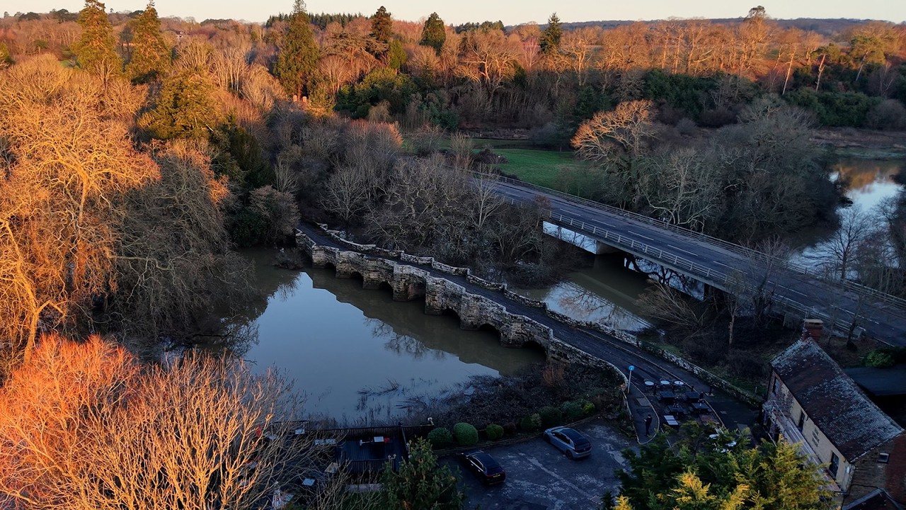 Stopham Bridge (1423) & the floodplain of Pulborough