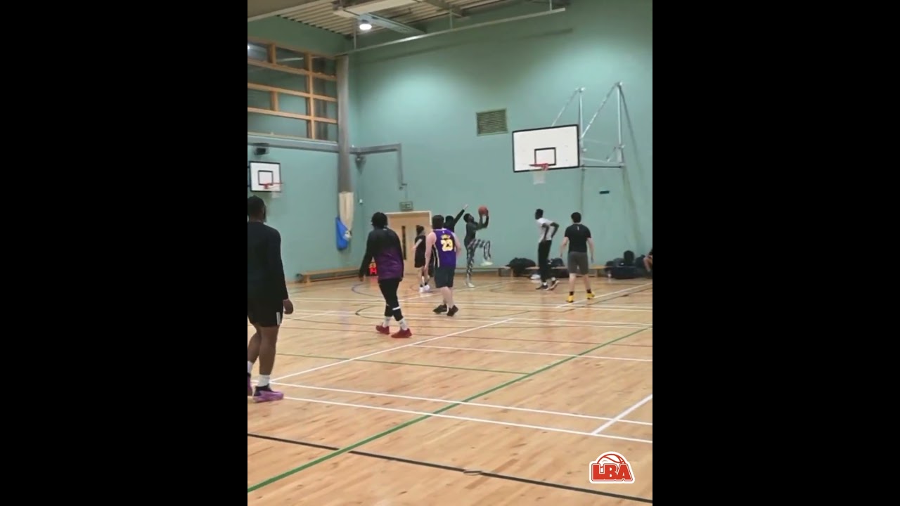 Footwork on Point! 💫 Spin Move Into Tough Layup! | 14+ Kilburn Scrimmage | 27/02/2025