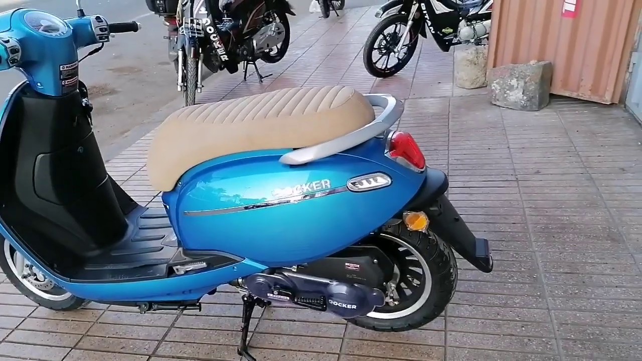 مراجعة #سكوتر #CITY#DOCKER شبيه #vespa